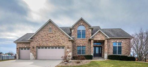 13 Crooked Creek Court, Bloomington $409,900